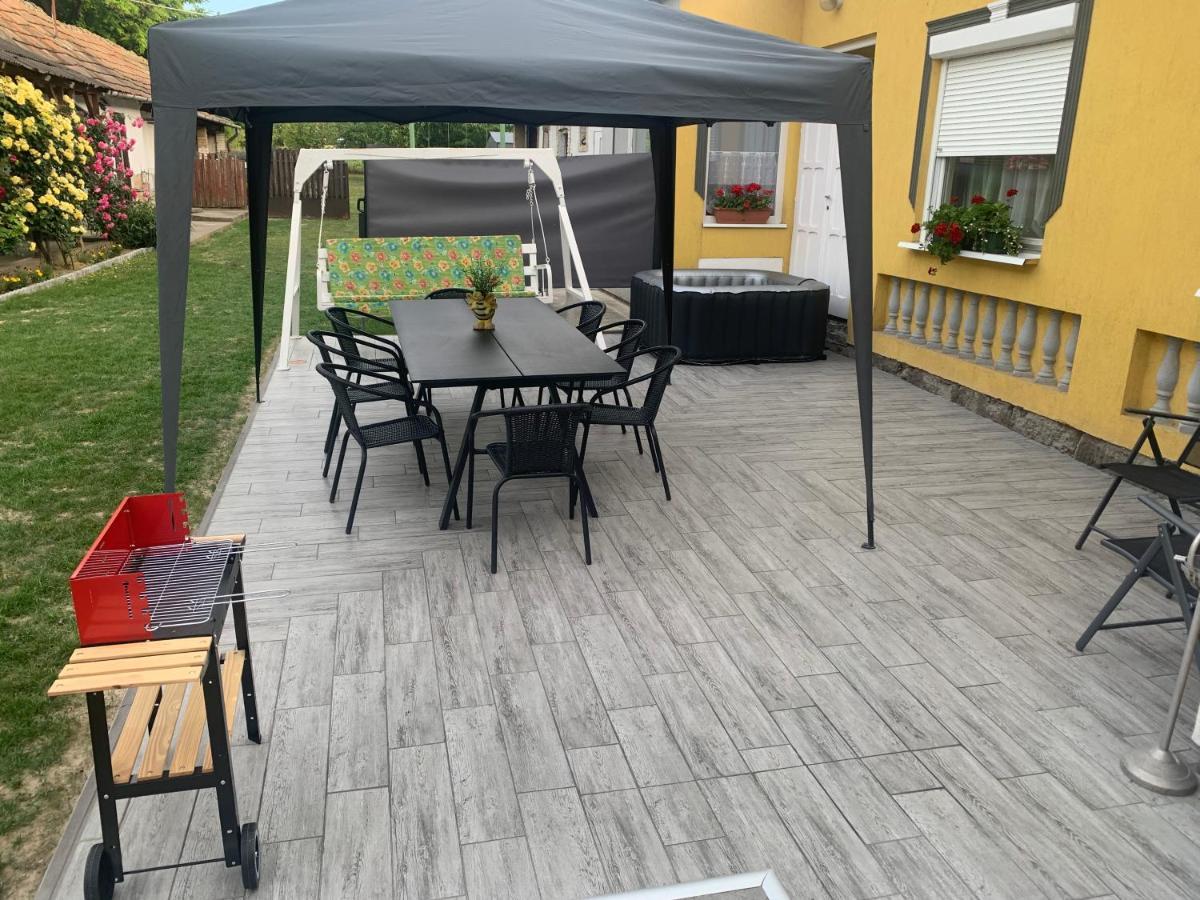 Viktor Apartmanhaz 扎马迪 外观 照片