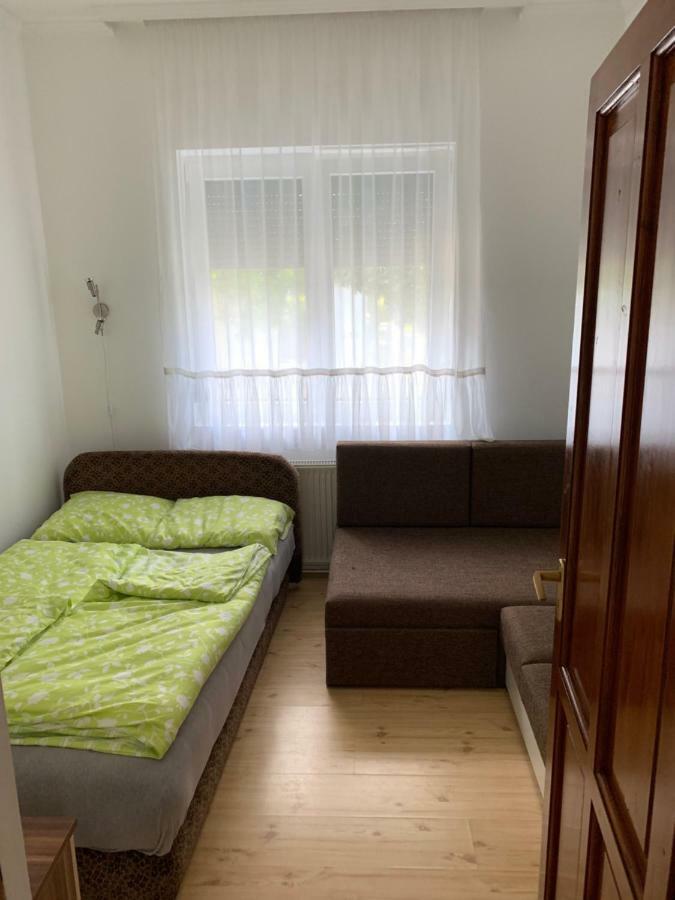 Viktor Apartmanhaz 扎马迪 外观 照片